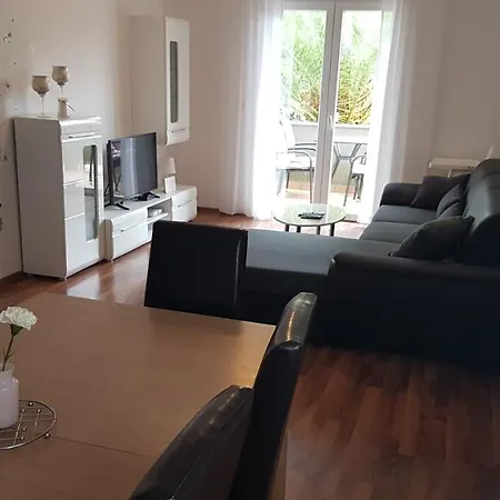 Apartment Adrijana